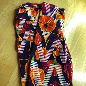 Lularoe One Size Leggings